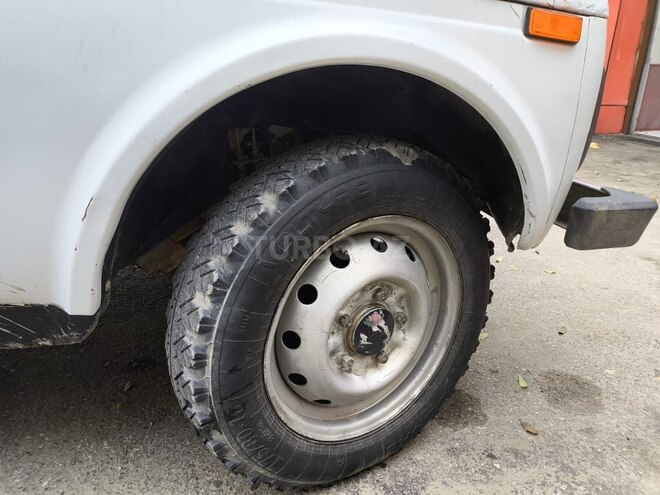 LADA (VAZ) Niva 2000, 315,000 km - 1.7 л - Qusar