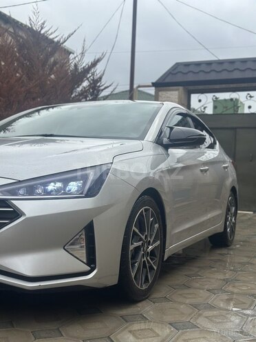 Hyundai Elantra 2018, 178,000 km - 2.0 l - Bakı