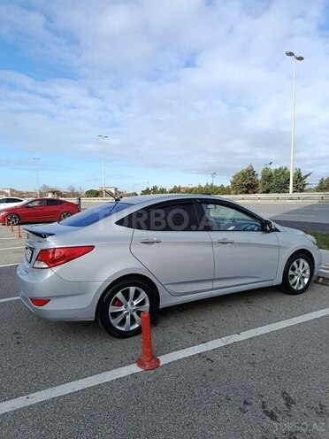 Hyundai Accent 2014, 230,000 km - 1.4 л - Bakı
