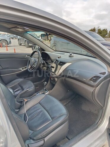 Hyundai Accent 2014, 230,000 km - 1.4 л - Bakı