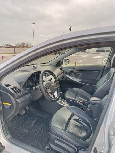 Hyundai Accent 2014, 230,000 km - 1.4 л - Bakı