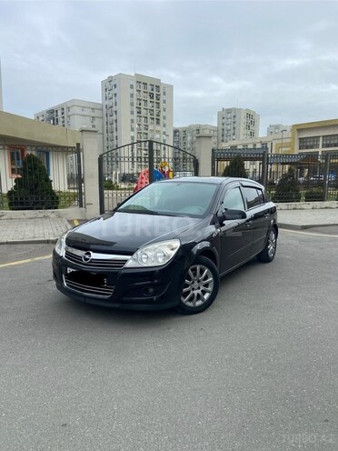 Opel Astra 2009, 285,000 km - 1.4 l - Bakı
