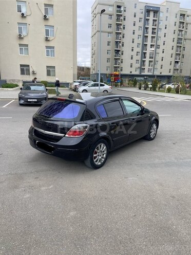 Opel Astra 2009, 285,000 km - 1.4 l - Bakı