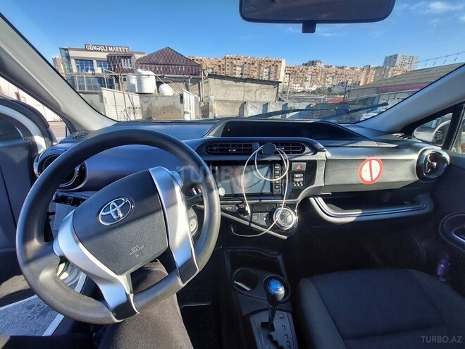 Toyota Aqua 2016, 270,000 km - 1.5 l - Bakı