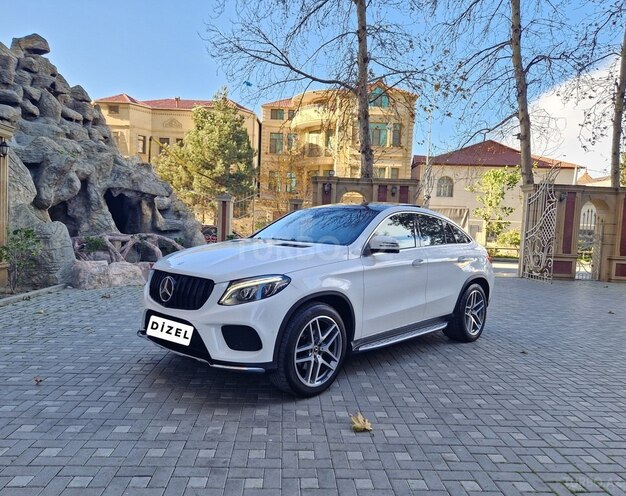 Mercedes GLE 350 4MATIC 2017, 94,000 km - 3.0 l - Bakı
