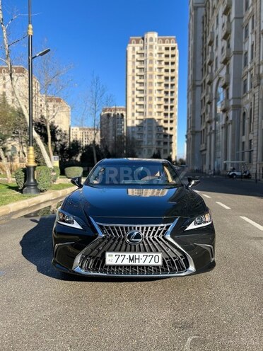 Lexus ES 300h 2023, 12,000 km - 2.5 l - Bakı