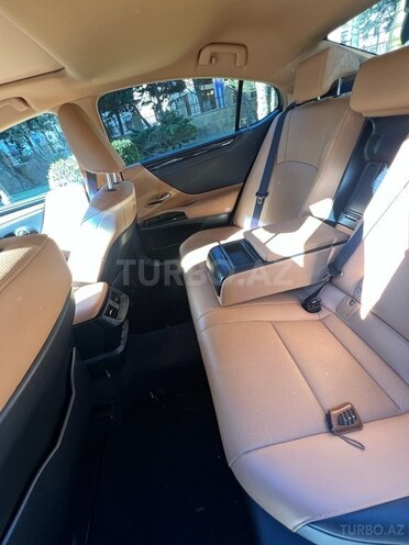 Lexus ES 300h 2023, 12,000 km - 2.5 l - Bakı