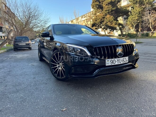 Mercedes C 300 4MATIC 2018, 35,300 km - 2.0 l - Bakı