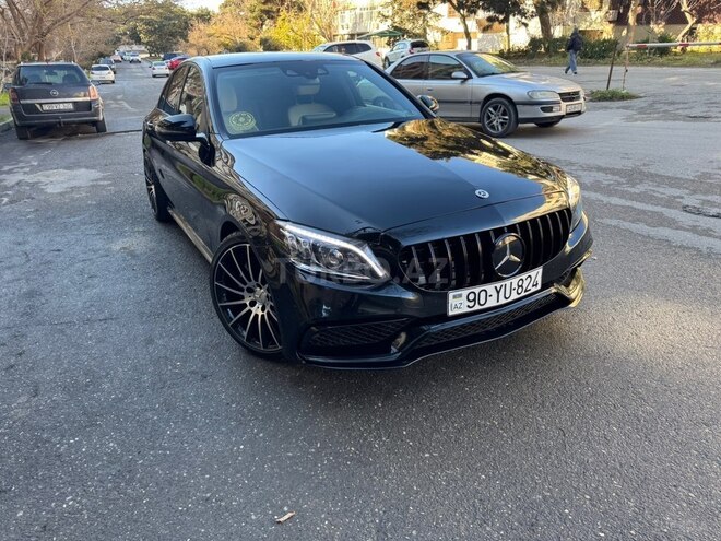 Mercedes C 300 4MATIC 2018, 35,300 km - 2.0 l - Bakı