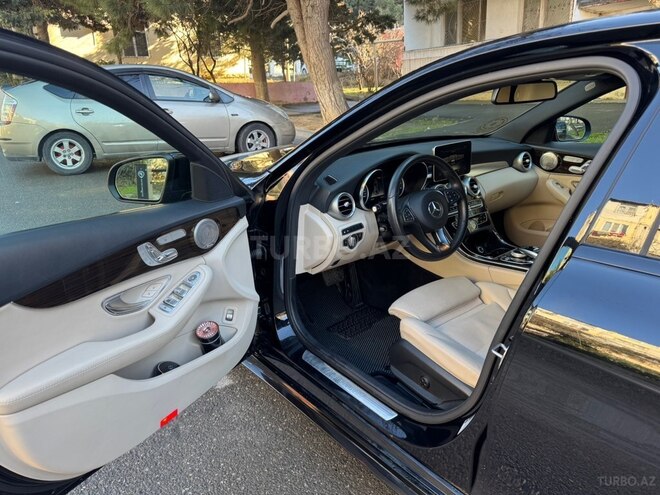 Mercedes C 300 4MATIC 2018, 35,300 km - 2.0 l - Bakı