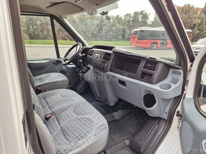 Ford Transit 2011, 248,000 km - 2.4 l - Bakı