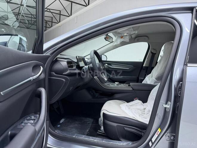 BYD Destroyer 05-13