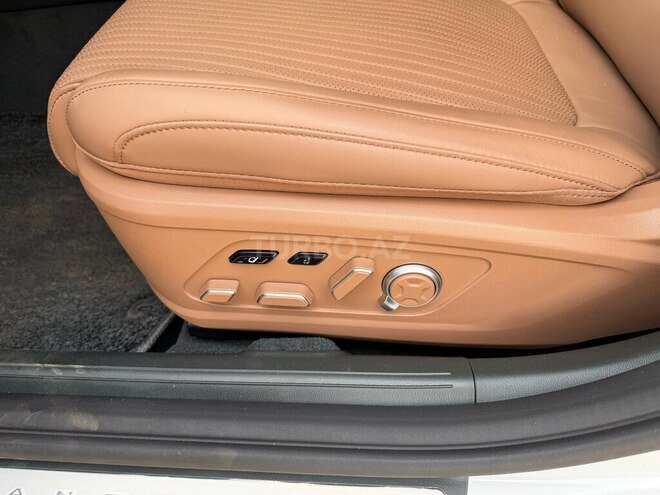 Hyundai Grandeur 2023, 22,960 km - 1.6 l - Bakı