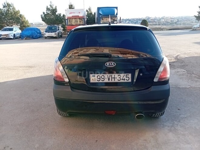 Kia Rio-2
