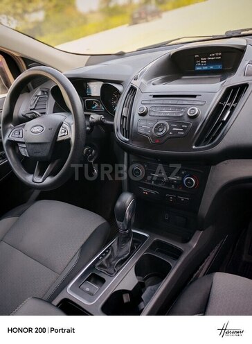 Ford Escape 2018, 261,000 km - 1.5 l - Bakı
