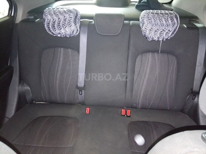 Chevrolet Aveo-9