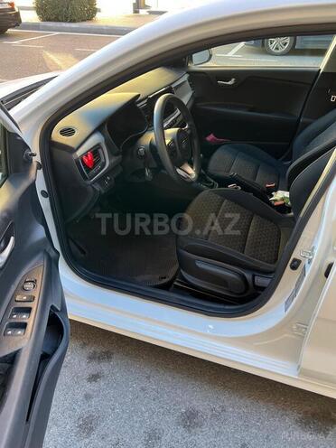 Kia Rio 2018, 120,000 km - 1.6 l - Bakı