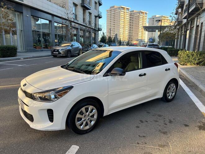 Kia Rio 2018, 120,000 km - 1.6 l - Bakı