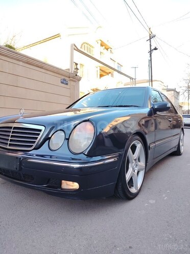 Mercedes E 240 1999, 436,563 km - 2.4 l - Bakı