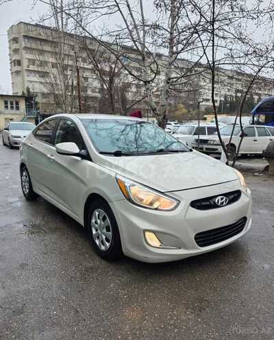 Hyundai Accent 2015, 142,300 km - 1.6 л - Bakı