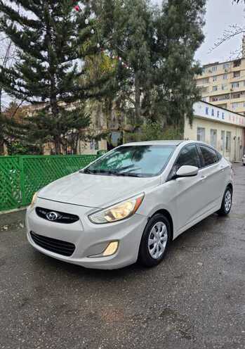 Hyundai Accent 2015, 142,300 km - 1.6 л - Bakı