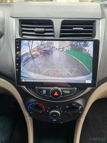 Hyundai Accent 2015, 142,300 km - 1.6 л - Bakı