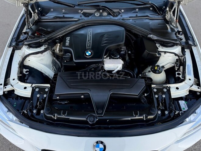 BMW 328 2015, 180,000 km - 2.0 л - Gəncə
