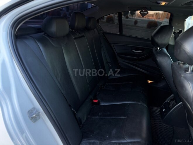 BMW 328 2015, 180,000 km - 2.0 л - Gəncə