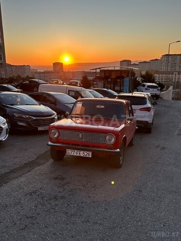 LADA (VAZ) 21011 1982, 560,000 km - 1.3 л - Bakı