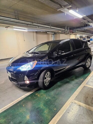 Toyota Prius C 2014, 253,000 km - 1.5 л - Bakı
