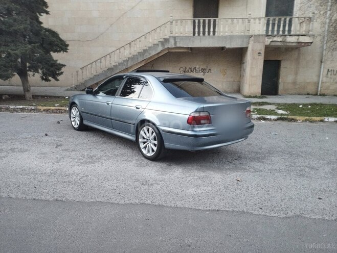 BMW 525 2001, 391,000 km - 2.5 л - Bakı