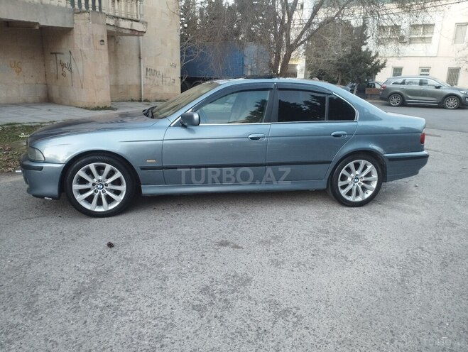 BMW 525 2001, 391,000 km - 2.5 л - Bakı