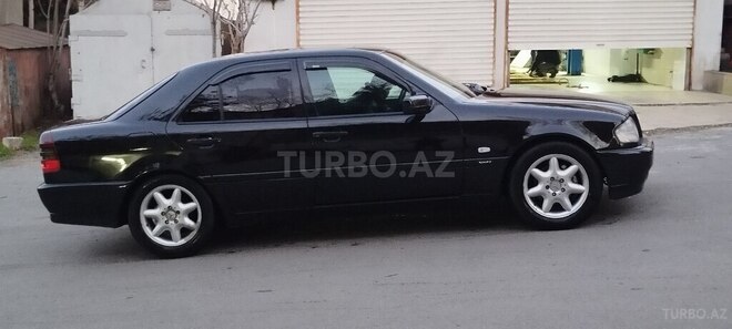 Mercedes C 200 1997, 249,785 km - 2.0 l - Bakı