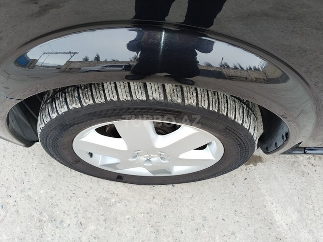 Mercedes Vito 2011, 283,000 km - 2.1 л - Bakı