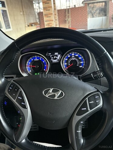 Hyundai Elantra 2015, 155,144 km - 2.0 л - Bakı