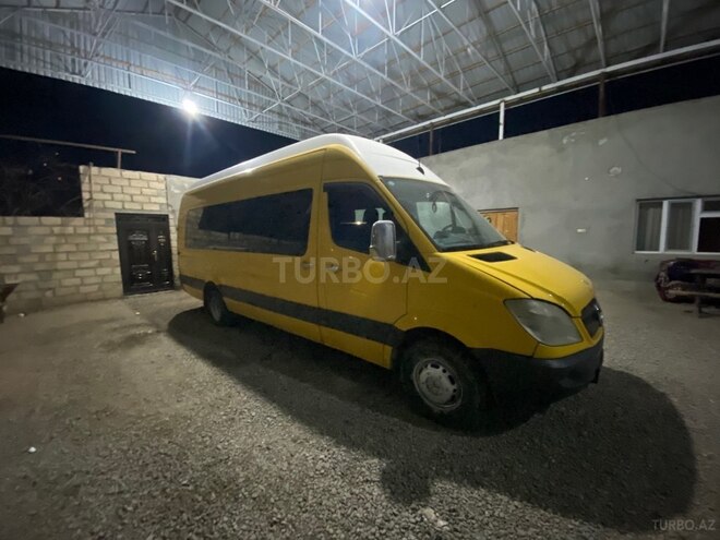 Mercedes Sprinter 515-4