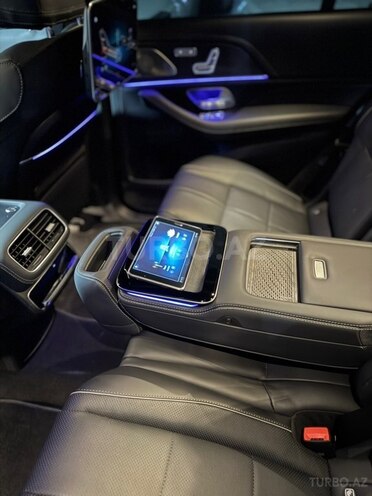 Mercedes GLS 580 4MATIC 2023, 17,300 km - 4.0 l - Bakı