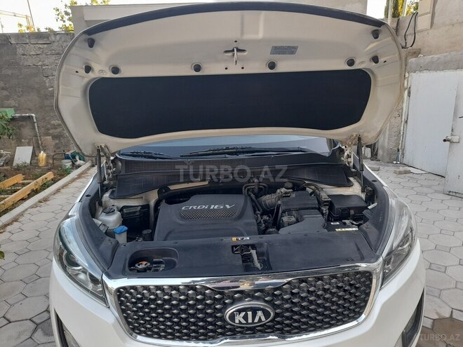 Kia Sorento-7