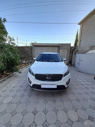 Kia Sorento-1