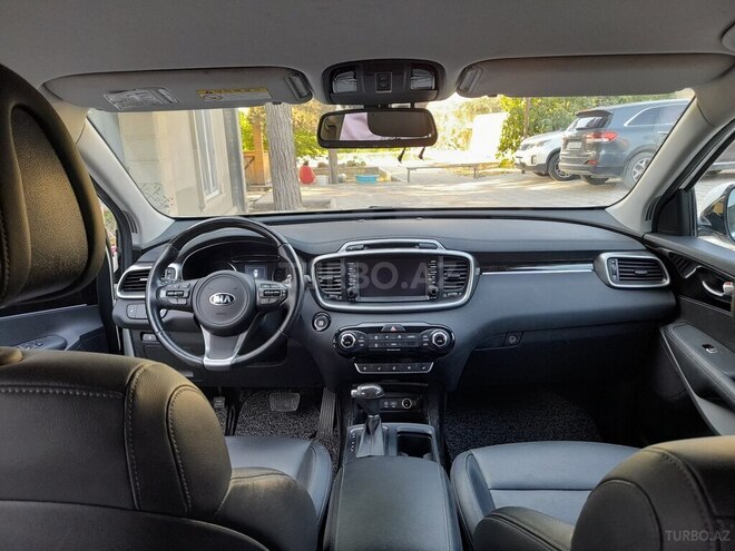 Kia Sorento-7