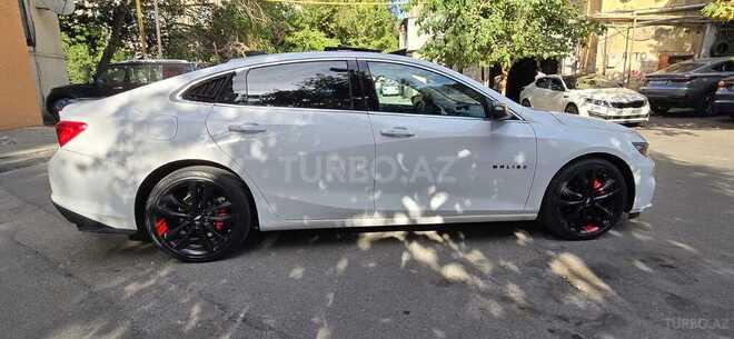 Chevrolet Malibu-5
