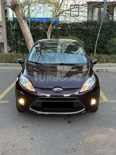 Ford Fiesta 2011, 133,000 km - 1.4 л - Bakı
