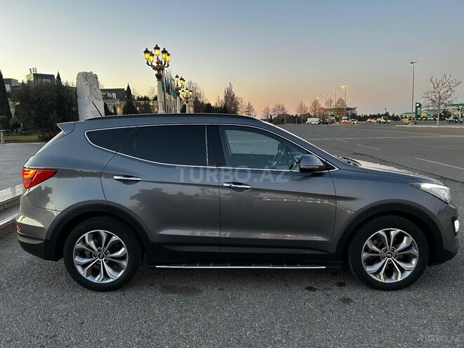 Hyundai Santa Fe-3