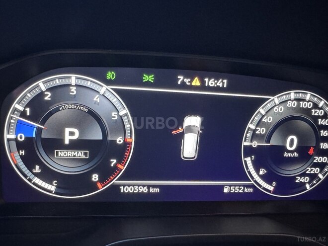 Mitsubishi Outlander-7
