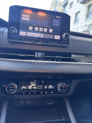 Mitsubishi Outlander-8