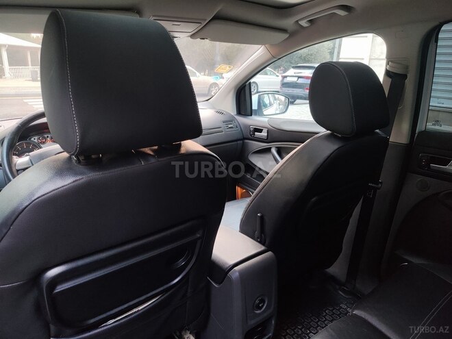 Ford Kuga 2010, 193,000 km - 2.5 l - Bakı