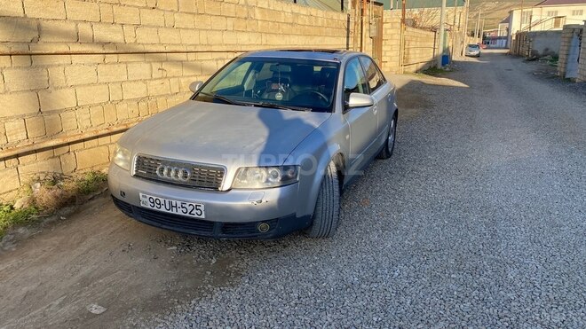 Audi A4 2002, 270,370 km - 1.8 l - Bakı