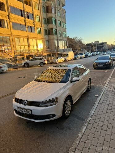Volkswagen Jetta 2013, 179,000 km - 2.0 l - Bakı