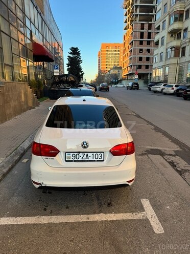 Volkswagen Jetta 2013, 179,000 km - 2.0 l - Bakı