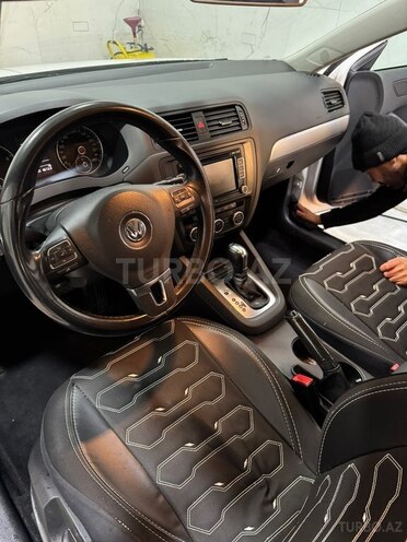 Volkswagen Jetta 2013, 179,000 km - 2.0 l - Bakı